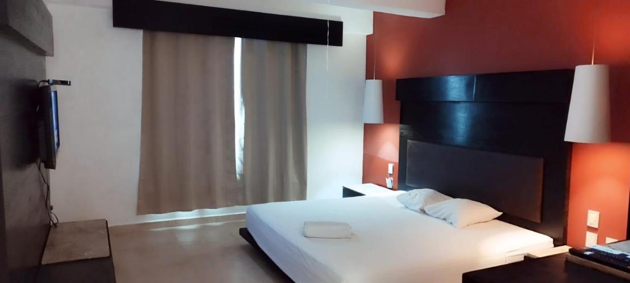 The Blvd Hotel - 5Th Ave Плая-дель-Кармен Экстерьер фото